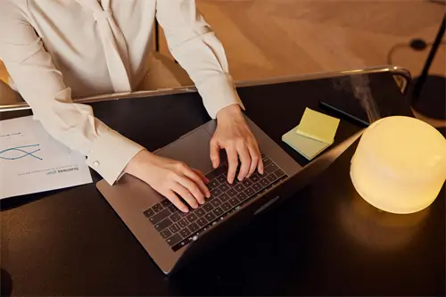 新格林艺术高中多久开学