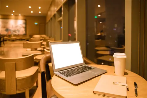 回高中拿档案时间多久